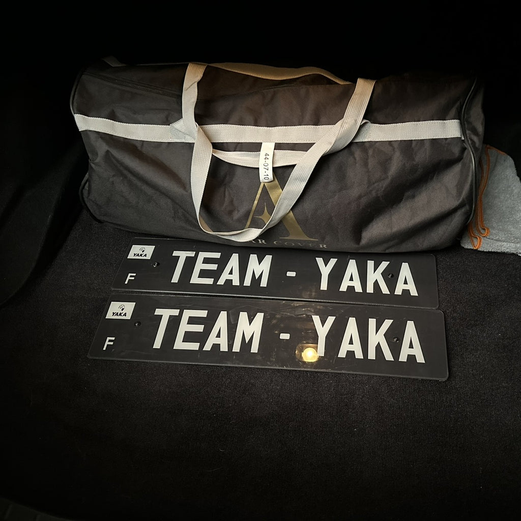 Cache-plaque Team Yaka
