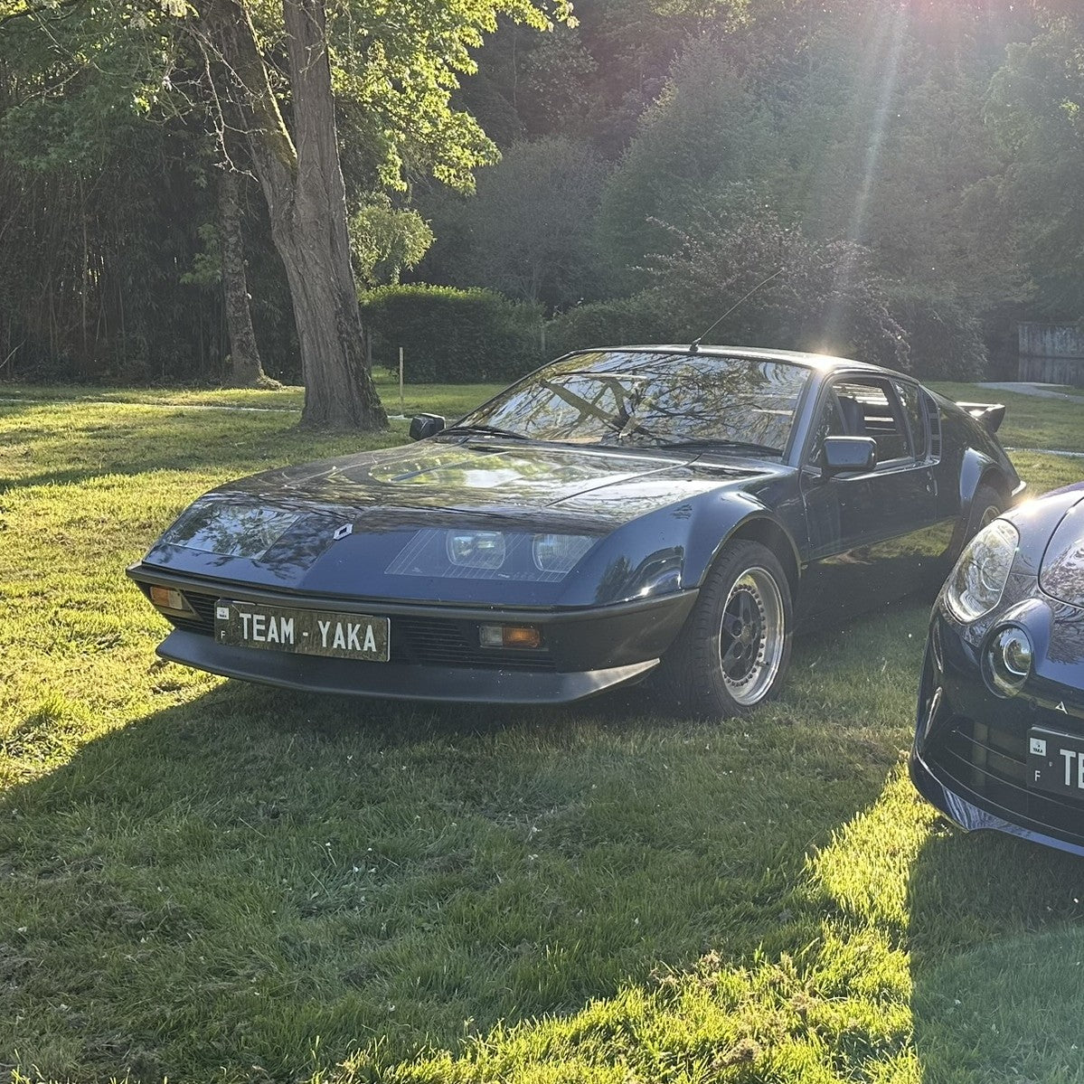 Cache-plaque Team Yaka